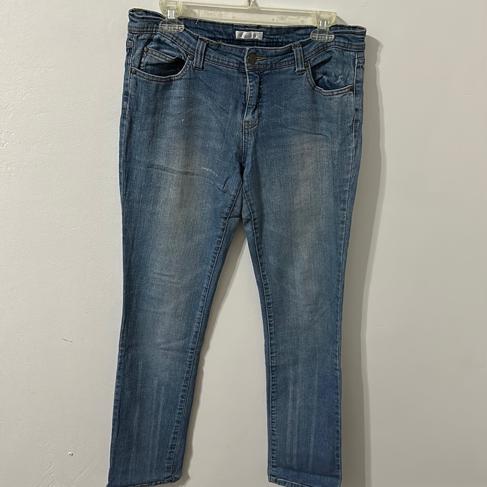 Vintage Xhileration mid rise straight leg jean